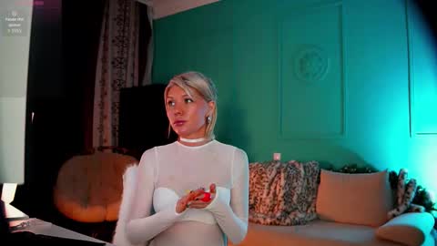 lindsi_luvviv online show from December 21, 5:28 pm