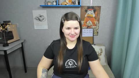 Snapshot of linerapitts chatting on December 15, 9:35 am linerapitts online show from December 15, 9:35 am