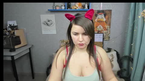 Snapshot of linerapitts chatting on January 1, 12:55 pm linerapitts online show from January 1, 12:55 pm