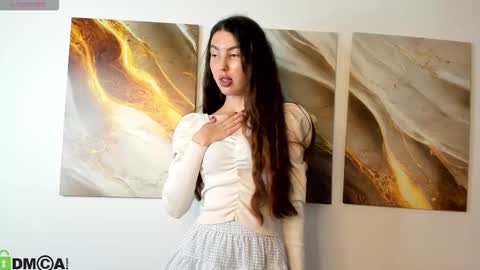 Lira revery online show from November 19, 1:27 am