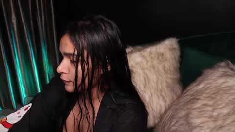 Lire online show from December 31, 4:49 am