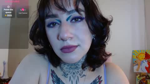Snapshot of lisa_avila_ chatting on February 6, 6:24 pm Lisa online show from February 6, 6:24 pm