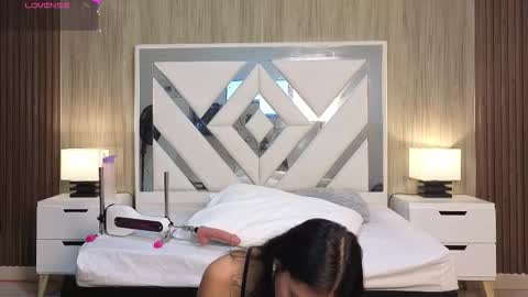 lisa_sweetas online show from February 3, 7:40 pm