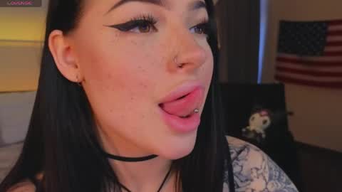 lisaaaliss online show from May 26, 10:58 am