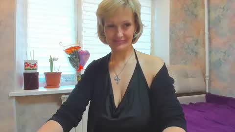 Lisasimsxs online show from March 9, 1:37 pm