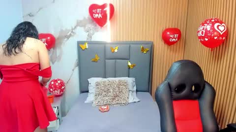   online show from February 14, 1:02 pm