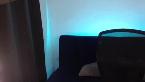 Snapshot of liss_petty chatting on January 29, 5:51 am Liss online show from January 29, 5:51 am