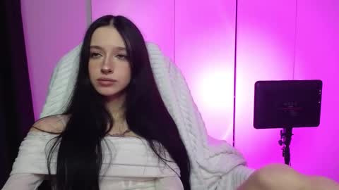 lissaelison online show from September 12, 7:10 pm