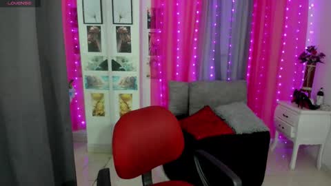 Snapshot of lissavillalobos chatting on September 10, 9:48 pm lissa online show from September 10, 9:48 pm