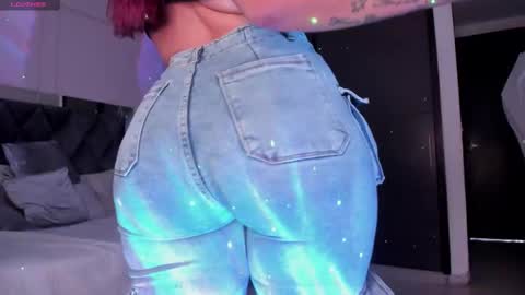 Lissy online show from November 20, 8:43 pm