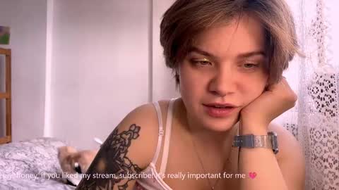 Snapshot of litamedino chatting on October 3, 9:03 am Rita online show from October 3, 9:03 am