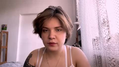 Snapshot of litamedino chatting on October 7, 9:03 am Rita online show from October 7, 9:03 am