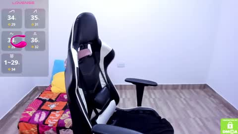 Angely online show from December 14, 7:51 am