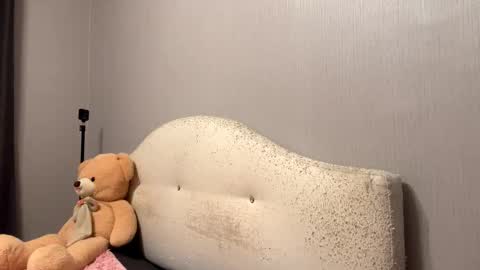 Catherine online show from December 2, 1:35 pm