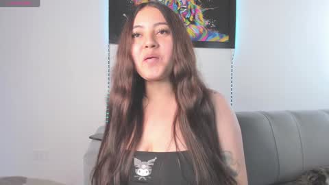 Snapshot of little_caro13 chatting on December 27, 6:10 pm Independent model carolina online show from December 27, 6:10 pm