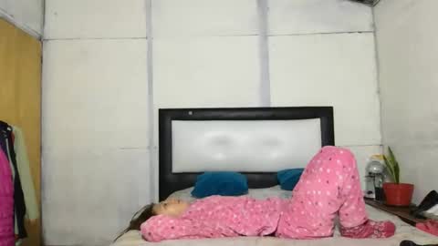 Diablita online show from November 7, 10:54 am