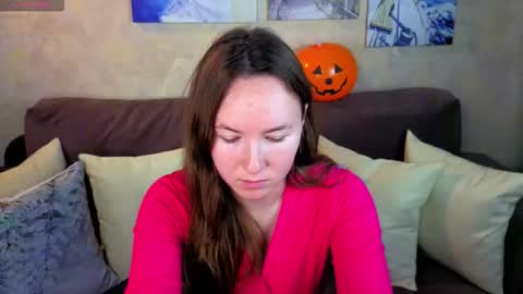 Snapshot of little_doll_meow chatting on October 16, 3:20 am Alexandra online show from October 16, 3:20 am