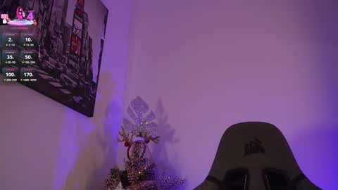 Help me reach 100 likes online show from December 18, 8:35 pm