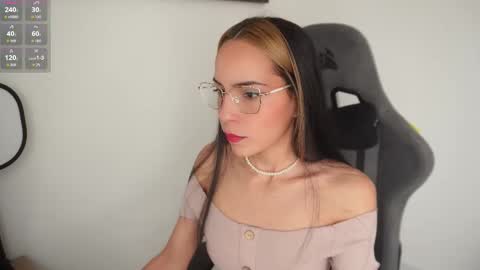 Help me reach 100 likes online show from November 22, 7:05 pm