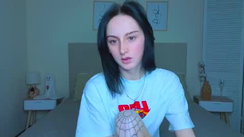 little_mollee online show from November 14, 4:18 pm
