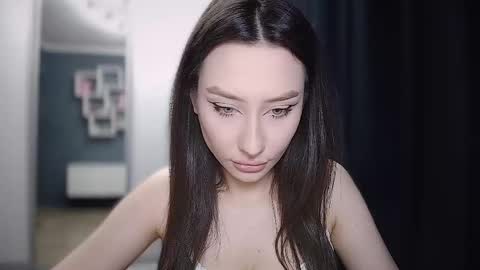 Alice online show from December 4, 7:06 am