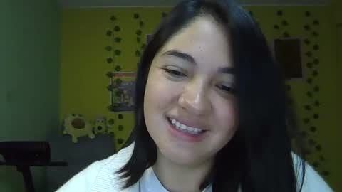 Mia  online show from November 27, 6:38 am