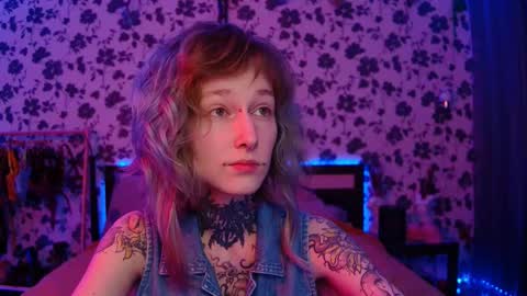 Snapshot of littlespacemouse chatting on October 8, 1:48 pm Niki free tg channel with some photos gifs and info about streams online show from October 8, 1:48 pm