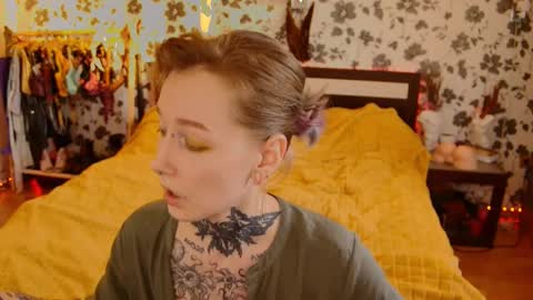 Snapshot of littlespacemouse chatting on September 29, 2:38 am Niki free tg channel with some photos gifs and info about streams online show from September 29, 2:38 am