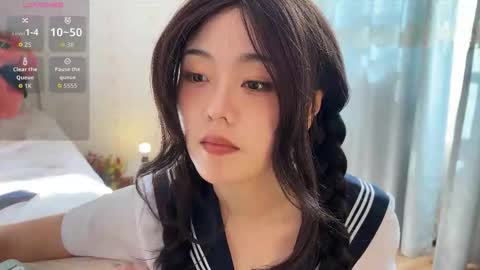 nana online show from November 7, 7:25 am