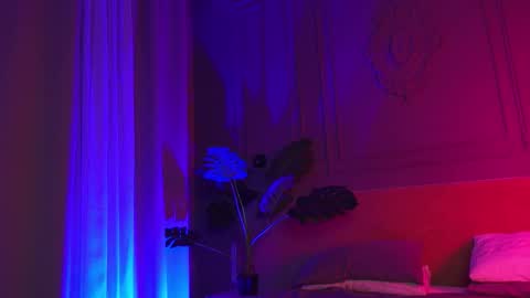 Snapshot of liv_fay chatting on October 9, 6:23 pm Liv 3 online show from October 9, 6:23 pm