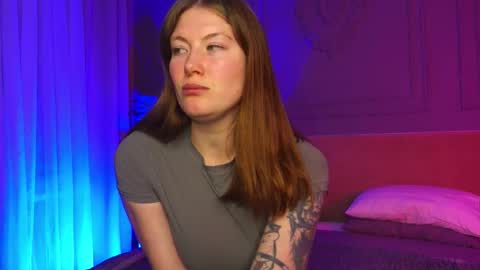 Snapshot of liv_fay chatting on October 7, 6:01 pm Liv 3 online show from October 7, 6:01 pm