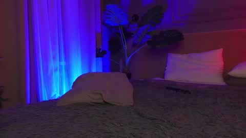 Snapshot of liv_fay chatting on October 8, 6:12 pm Liv 3 online show from October 8, 6:12 pm