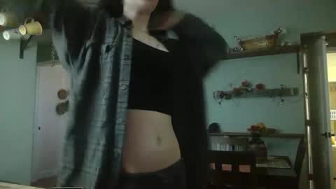 Snapshot of livmirage chatting on October 17, 4:21 pm Liv Mirage online show from October 17, 4:21 pm
