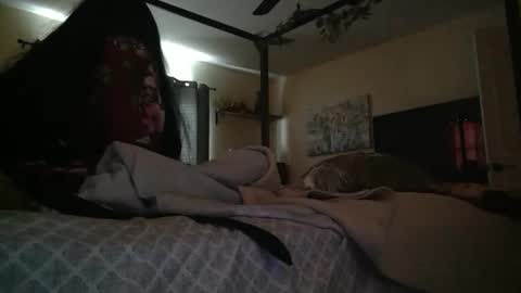 Snapshot of livmirage chatting on October 16, 3:58 pm Liv Mirage online show from October 16, 3:58 pm
