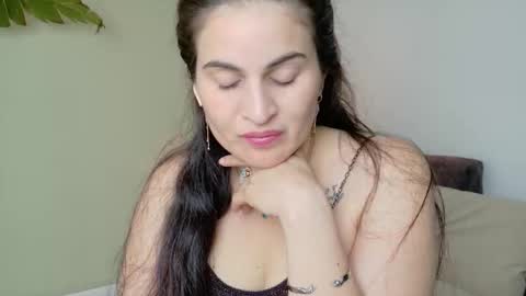 liz online show from October 20, 6:55 pm