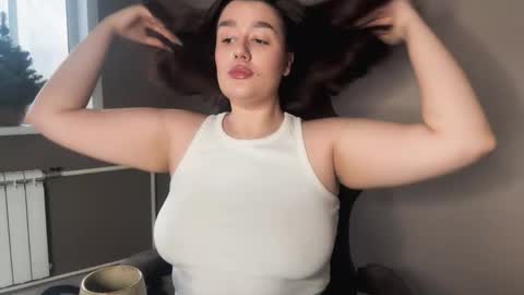 lizamartina online show from February 1, 8:46 am