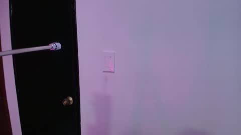 Lizz  online show from February 11, 12:15 pm