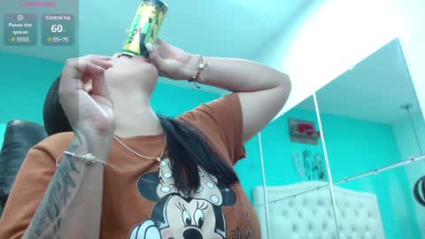 Snapshot of lizzaxs chatting on January 9, 2:51 pm lizza online show from January 9, 2:51 pm