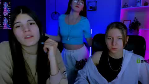 lizzie_boom online show from February 6, 9:07 pm