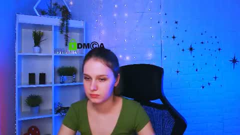 lizzy_sweety_purrr online show from June 9, 11:31 am