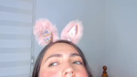 Snapshot of llanna_ chatting on February 14, 7:28 am Llanna online show from February 14, 7:28 am