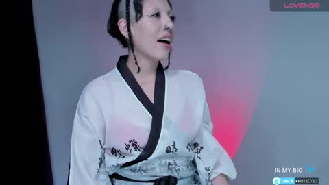 Lynx Mist online show from December 3, 12:33 am