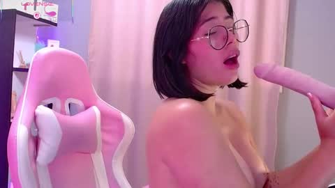 Pamela online show from March 10, 7:29 pm