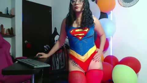 Snapshot of lola_fiery chatting on October 20, 2:42 pm lola_fiery online show from October 20, 2:42 pm