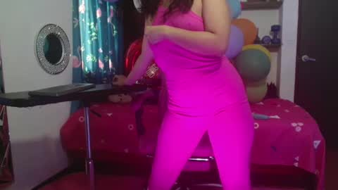 Snapshot of lola_fiery chatting on September 23, 1:20 pm lola_fiery online show from September 23, 1:20 pm