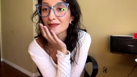 lola_la_lita online show from October 3, 6:24 pm