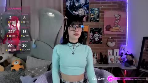 Snapshot of lolaa_bunnyy chatting on March 1, 4:47 am Lola Bunny online show from March 1, 4:47 am