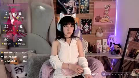 Snapshot of lolaa_bunnyy chatting on January 19, 4:44 am Lola Bunny online show from January 19, 4:44 am