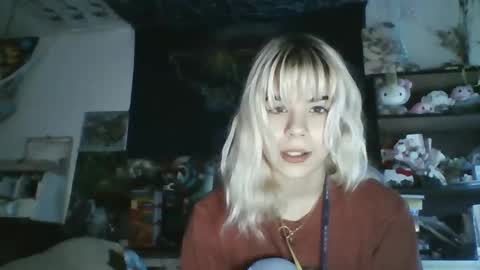 Snapshot of lolalixx6969 chatting on December 6, 12:45 am Lola Lixx online show from December 6, 12:45 am