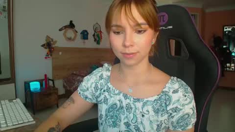 Lola doll online show from November 4, 7:52 pm